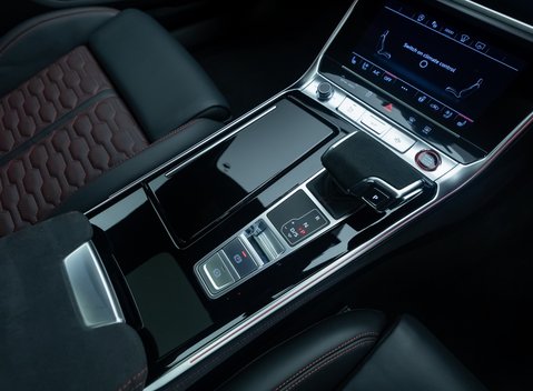 Audi RS6 AVANT PERFORMANCE CARBON VORSPRUNG 26