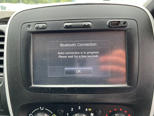 Renault Trafic LWB L2H1 Low Roof Sport 296 Air Con Nav Sensors EU 37