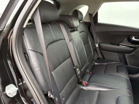 Kia Niro 1.6 Niro 4 HEV Semi-Auto 5dr 31