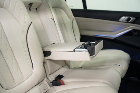 BMW X7 M50d SUV 3.0 Automatic Diesel 16
