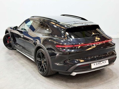 Porsche Taycan Performance Plus 93.4kWh 4S Cross Turismo 5dr Electric Auto 4WD (571 ps) 25