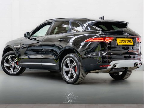 Jaguar F-Pace 3.0 F-PACE V6 S AWD D Auto 4WD 5dr 9