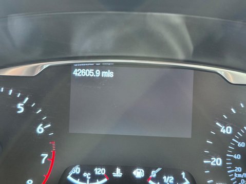 Ford Fiesta 1.0T EcoBoost Titanium Euro 6 (s/s) 5dr 14