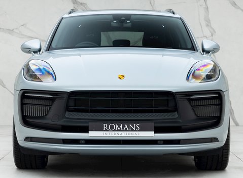 Porsche Macan GTS 4