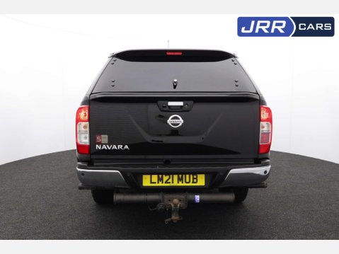 Nissan Navara 2.3 Navara Tekna dCi Auto 4WD 5dr 11