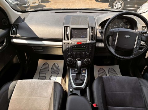 Land Rover Freelander 2 2.2 SD4 XS SUV 5dr Diesel CommandShift 4WD Euro 5 (190 ps) 8