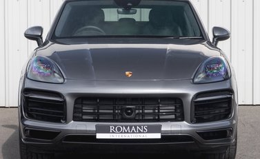 Porsche Cayenne GTS Coupé 4