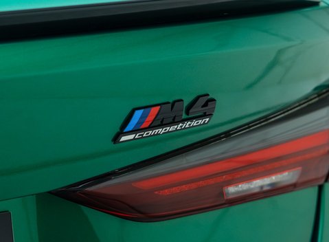 BMW M4 COMPETITION M XDRIVE 32