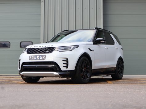 Land Rover Discovery R-DYNAMIC SE MHEV In RARE PEARL WHITE BLACK ROOF AND REAR SEATS  LOW MILES 