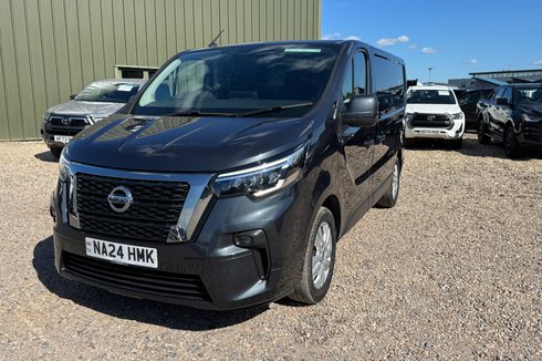 Nissan Primastar SWB L1H1 Low Roof Tekna Air Con Alloys Camera Sensors EURO 6 NO VAT