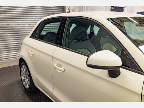 Audi A1 1.2 TFSI Sport Sportback Euro 5 (s/s) 5dr 55