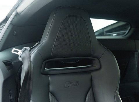 Audi R8 V10 Performance Quattro 11