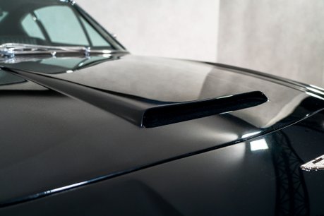 Aston Martin DBS V8 SERIES 1. EXTENSIVE HISTORY PORTFOLIO. 3-SPEED AUTO. CONOLLY INTERIOR. 39