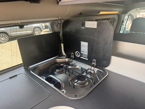 Ford Transit Custom Nugget Camper|Automatic|4 Berth|5 Belts|Kitchen|Pop Top|EURO 6 14