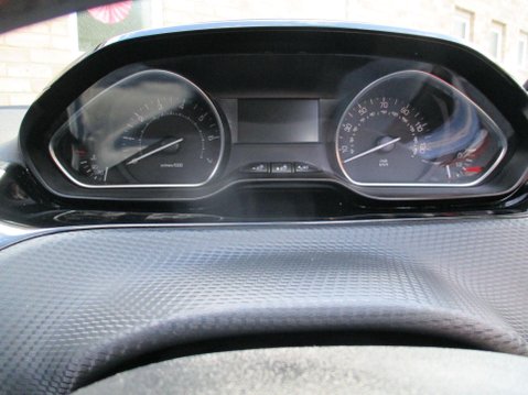 Peugeot 208 1.2 PureTech GT Line Euro 6 (s/s) 5dr 18