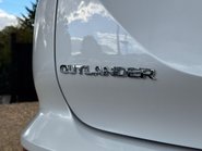 Mitsubishi Outlander 2.4 22.7kWh Diamond CVT 4WD Euro 6 (s/s) 5dr 45