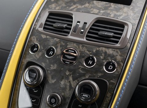 Aston Martin Vanquish S Ultimate 19