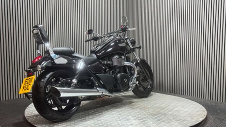 Triumph Thunderbird STORM 2011 35K 3 OWNERS BIG CC TWIN CRUISER SISSY BAR 4