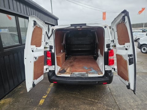 Vauxhall Vivaro L2H1 2900 EDITION S/S 9
