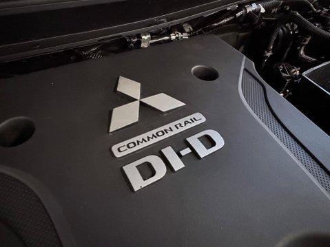 Mitsubishi L200 2.2 DI-D DC Barbarian X Auto 4WD Euro 6 (s/s) 4dr 42