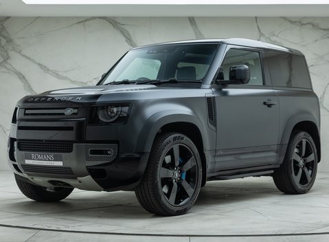 Land Rover Defender 90 V8 CARPATHIAN EDITION 1