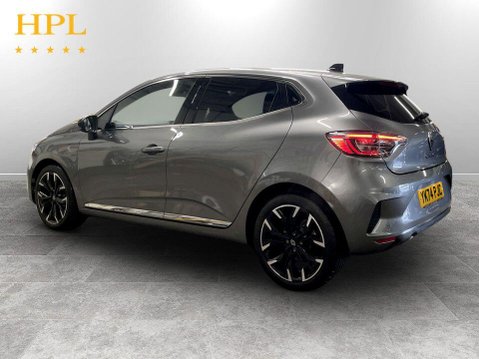 Renault Clio 1.0 TCe techno Hatchback 5dr Petrol Manual Euro 6 (s/s) (90 ps) Air Con - A 5