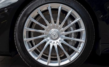 Mercedes-Benz S Class S65 Coupe 10