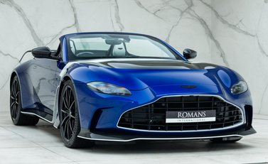 Aston Martin V12 Vantage Roadster 3