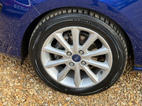 Ford Fiesta 1.0T EcoBoost Titanium Euro 6 (s/s) 5dr 10