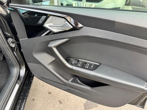 Audi A1 SPORTBACK TFSI SPORT 15