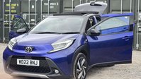 Toyota Aygo X 1.0 VVT-i Exclusive Hatchback 5dr Petrol x-shift Euro 6 (s/s) (72 ps) 8