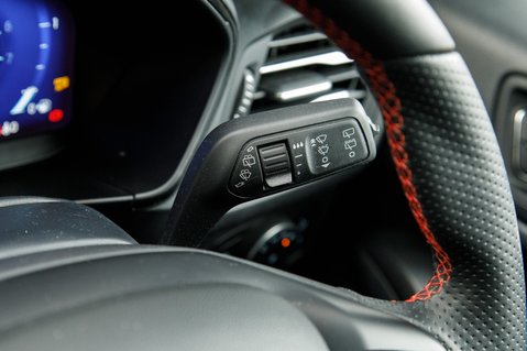 Ford Focus ST-LINE X EDITION MHEV 17