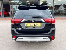 Mitsubishi Outlander 2.4 Outlander Dynamic PHEV CVT 4WD 5dr 6
