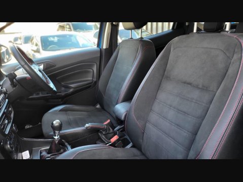 Ford Ecosport ST-LINE 24