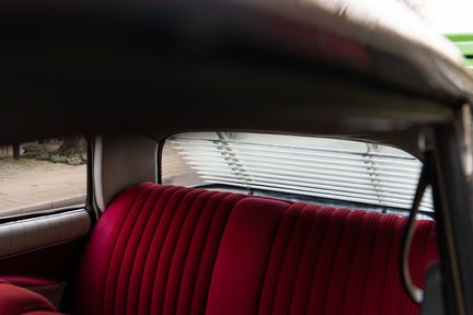 Citroen DS 21 EFI Pallas 28