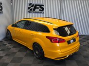 Ford Focus 2.0T EcoBoost ST-3 Estate 5dr Petrol Manual Euro 6 (s/s) (250 ps) 40