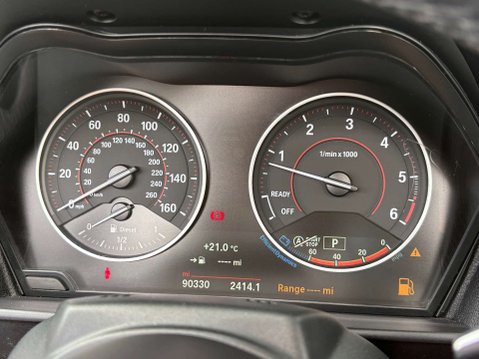 BMW 2 Series 2.0 220d M Sport Auto 2dr 33