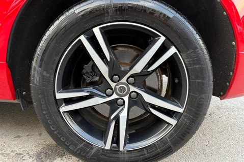 Volvo XC60 T5 R-DESIGN AWD - RARE COLOUR - VOLVO SERVICE HISTORY 52