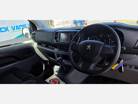Peugeot Expert POFESSIONAL PREMIUM 1000 L2 H1 1.5 HDI 100ps EU6 8