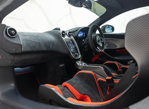 McLaren 620R 17