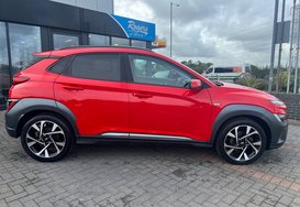 Hyundai KONA T-GDI PREMIUM MHEV 6