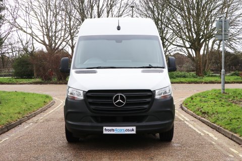 Mercedes-Benz Sprinter 2.0 CDI PremiumFWD L2 H2 150 ps 34
