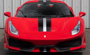 Ferrari 488 Pista 4