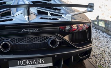 Lamborghini Aventador SVJ LP 770-4 25