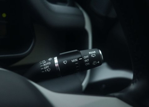 Land Rover Defender 3.0 Defender X-Dynamic HSE D300 MHEV A 4WD 5dr 47