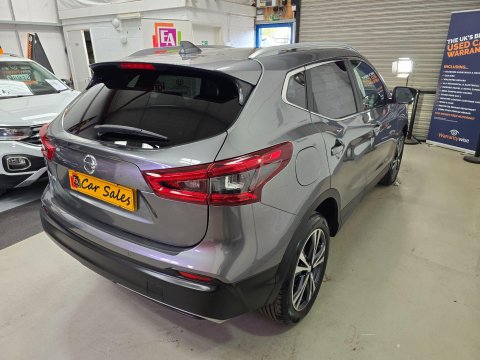 Nissan Qashqai 1.5 dCi N-Connecta Euro 6 (s/s) 5dr 11