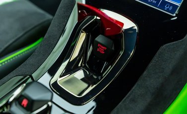 Lamborghini Huracan TECNICA 24