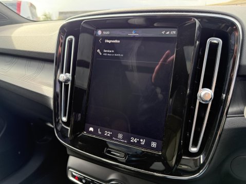 Volvo XC40 Recharge 69kWh Ultimate SUV 5dr Electric Auto (231 ps) 50