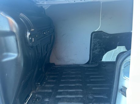 Ford Transit Connect 240 LIMITED TDCI 15