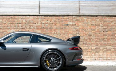 Porsche 911 GT3 (991.2) 24